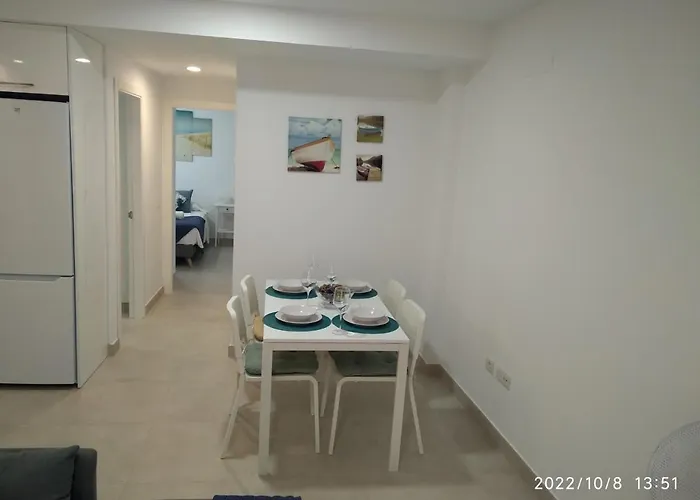 Апартаменты Brisas Del Medano *